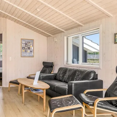 Ariadne - 400m From The Sea By Interhome