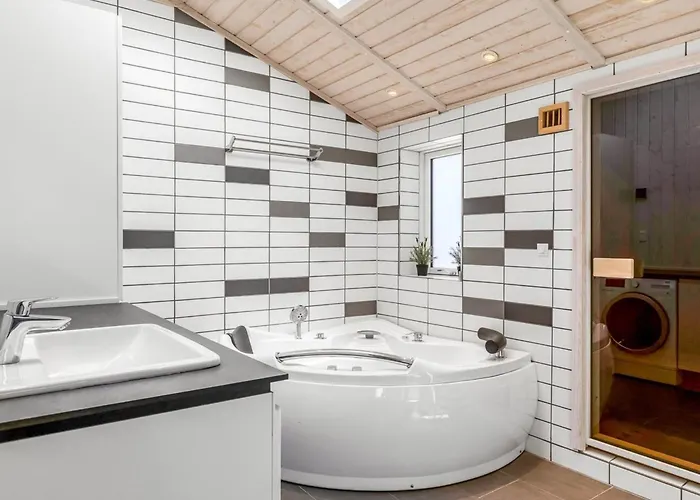 Ariadne - 400m From The Sea By Interhome