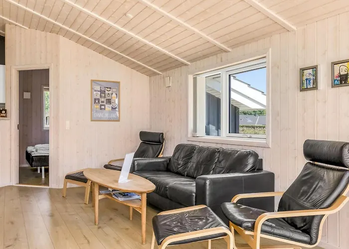 Ariadne - 400m From The Sea By Interhome